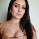 Archana Gupta Instagram - Never too late ❤️ . . . . . . . #selfportrait #portrait #photooftheday #photo #portraitphotography #archannaguptaa #Archana #actress #mobilephotography #love #potd #fyp #explore #bhfyp #instadaily #igphoto Mumbai, Maharashtra