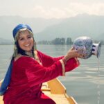 Archana Gupta Instagram - You have to guess a song on the last pic. . . . . . . . . . . #kashmirdairies #kashmiri #dallake #photoshoot #archannaguptaa #travelgram #exploremore #kashmirtourism #incredibleindia #heavenonearth #tbtphoto Kashmir A Heaven On Earth