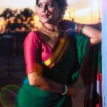 Archana Gupta Instagram – Happy Navratri to all 🙏🏻🌹🙏🏻 
.
Photo courtesy @ashok.kotian7 😊
.
.
.
.
.
#navratri #navratrispecial #maadurga #blessings #womenpower #goddess #superpowers #enlightenment #traditional #sareelove #archannaguptaa #spiritualawakening #navratrifestival #bharat #culture #rituals Mumbai, Maharashtra