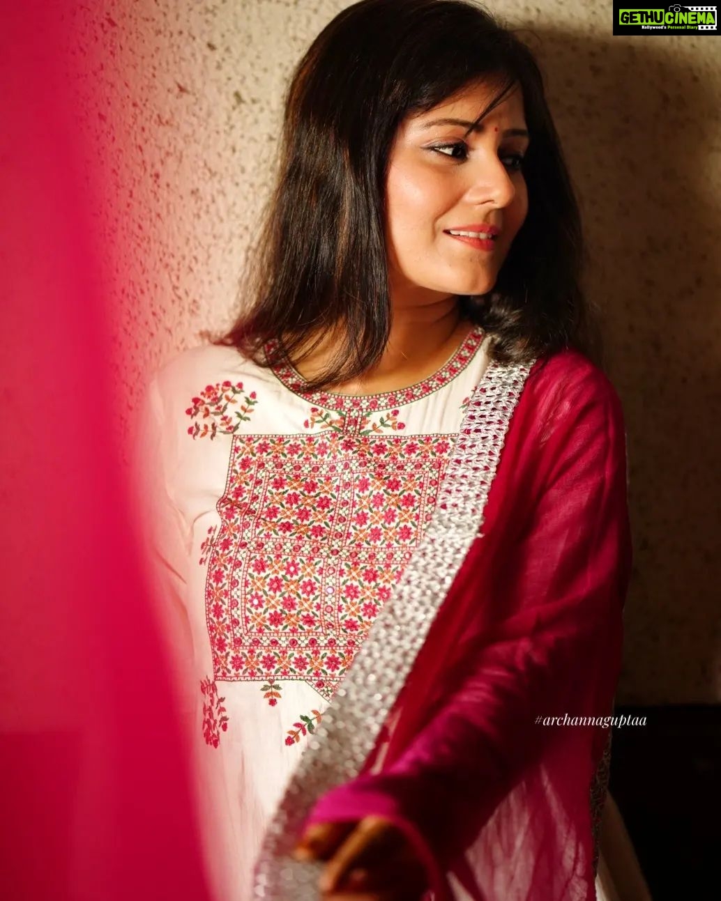Archana Gupta Instagram - She had just enough madness To make her interesting π Atticus for Pisces βοΈ . . Photo courtesy @cksince86 . . . . . . . . #atticuspoetry #poetry #photoshoot #indianwear #archannaguptaa #actresslife #ootdindia #summerfashion #wforwoman #salwarsuits #elegant #exploremore Mumbai, Maharashtra