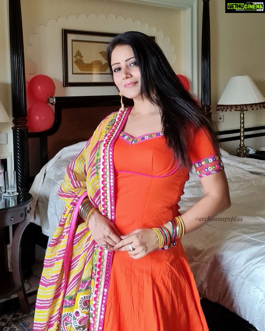 Archana Gupta Instagram - I have many reasons to be happy 🫶 Stay Happy Folks #lotsoflove 😊 . . . . . . . . #grateful #happysoul #magicalmoments #tbtphoto #throwback #archannaguptaa #indianactress #desigirl #photoshoot #photographers_of_india #bhfyp #summerfashion #lehengalove #fashiongram #rajasthan #udaipurdiaries #incredibleindia The Oberoi Udaivilas, Udaipur