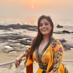 Archana Gupta Instagram - 🌻🌻🌻🌻🌻🌻🌻 . . . . . . . . . . . . #weekendgetaway #sunsetphotography #beachvibes #blessedlife #archannaguptaa #resortwear #dresslover #sandandsea #love #happiness #blissful #smilemore #explore #photoeveryday Thalassa Beach Boutique Resort