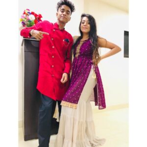 Archana Prajapati Instagram - Happy diwali 🪔🔥🔥🔥 
@imronyprajapati_ ❤️ @shakti6285 ❤️
#diwali #diwali #india #diwalidecorations #festival #love #diwaligifts #bhfyp #diwalidecor #happydiwali #fashion #homedecor #diwalivibes #indian #rangoli #mumbai #deepavali #instagram #photography  #art #diya #k #thalapathy #instagood #celebration #indianfestival