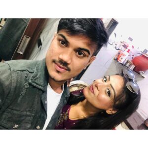 Archana Prajapati Instagram - Happy diwali 🪔🔥🔥🔥 
@imronyprajapati_ ❤️ @shakti6285 ❤️
#diwali #diwali #india #diwalidecorations #festival #love #diwaligifts #bhfyp #diwalidecor #happydiwali #fashion #homedecor #diwalivibes #indian #rangoli #mumbai #deepavali #instagram #photography  #art #diya #k #thalapathy #instagood #celebration #indianfestival