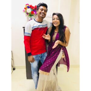 Archana Prajapati Instagram - Happy diwali 🪔🔥🔥🔥 
@imronyprajapati_ ❤️ @shakti6285 ❤️
#diwali #diwali #india #diwalidecorations #festival #love #diwaligifts #bhfyp #diwalidecor #happydiwali #fashion #homedecor #diwalivibes #indian #rangoli #mumbai #deepavali #instagram #photography  #art #diya #k #thalapathy #instagood #celebration #indianfestival