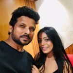 Archana Prajapati Instagram - New Music - New Journey. Bless Us with your love. This is very special song. Sung by very talented @shahidmallya ji Composed & Written by @asharaniskhanofficial_ ji Director:- @directorshadab8 ji @official_archana @imaltamass #comingsoon #nice #goodvibes #ArchanaPrajapati #song Blue Eyes Film Factory