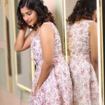 Archana Ravichandran Instagram - Let it all go.. Something beautiful wants to grow😍 PC : @michalepraveen Outfit : @_gina_couture Styling : @dipti11_official Mua : @jiyamakeupartistry Hair : @purpleplusnagu