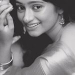 Archana Ravichandran Instagram - சந்தத்தில் பாடாத கவிதை ✨ . . . PC : @camerasenthil Outfit : @kaarigai.sarees Mua : @rajalakshmi_bridalmakeup Shoot organised by @rrajeshananda