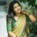 Archana Ravichandran Instagram - #ArchanaRavichandran looks gorgeous in green in these latest traditional clicks. 💚✨️
