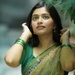 Archana Ravichandran Instagram – #ArchanaRavichandran looks gorgeous in green in these latest traditional clicks. 💚✨️