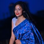 Archita Sahu Instagram - Casual evenings in saree 💙 Gorgeous saree by @iktaara_by_anindita 📸 @bikash.sahoo.5477 #magnumopusodishaweaves #iktaaraodiyavarnamalasaree #MyHandloomMyPride #vocalforlocal #wearhandloom #handloomsaree #archita #sabyarchita #odishaweaves #odishahandloom #sareestyling #fashionstyling #archita #sareefashion #sareelove #sareeinfluencer #odishaloom #pattasaree #sareeindia