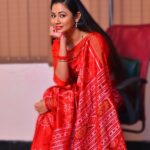 Archita Sahu Instagram - କାର୍ତ୍ତିକ ପୂର୍ଣ୍ଣିମାର ଶୁଭକାମନା🙏 Gorgeous saree by @iktaara_by_anindita #magnumopusodishaweaves #iktaaraodiyavarnamalasaree #MyHandloomMyPride #vocalforlocal #wearhandloom #handloomsaree #archita #sabyarchita #odishaweaves #odishahandloom #sareestyling #fashionstyling #archita #sareefashion #sareelove #sareeinfluencer #odishaloom #pattasaree #sareeindia