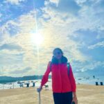 Archita Sahu Instagram - What does my bag tag say ?🙈🙊😬 #sa #sabyarchita #traveller #travelphotography #strollers #loveyourself #beach #waterbaby #beachvibes #sunrise #sunriseatthebeach #beachgirl #archita #sunrises #morningmotivation #mornings