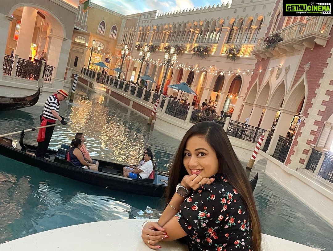 Archita Sahu Instagram - That’s Venice at Lasvegas !!! #travelstories #lasvegas #usa #venice #throwback #travelling #instatravel #venicebeach #venicecarnival #motheranddaughter #travelphotography #traveltime #vegasbaby #lasvegasstrip #lasvegasparty Las Vegas, Nevada