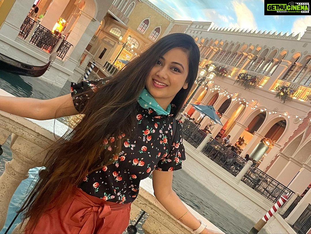 Archita Sahu Instagram - That’s Venice at Lasvegas !!! #travelstories #lasvegas #usa #venice #throwback #travelling #instatravel #venicebeach #venicecarnival #motheranddaughter #travelphotography #traveltime #vegasbaby #lasvegasstrip #lasvegasparty Las Vegas, Nevada