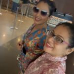 Archita Sahu Instagram - Movie date this Dussehera with #pushkara . I have been hearing about the sucess of the movie but witnessed it in its 5th week of release♥️ . . . . #movie #pushkara #odia #sabyasachi #archita
