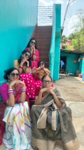 Archita Sahu Instagram - We have always celebrated Raja at my aja aie ghara ever since I was born !!!! Here is a glimpse of this year Raja ❤️❤️❤️❤️ #jatni #khordha #raja #family #love