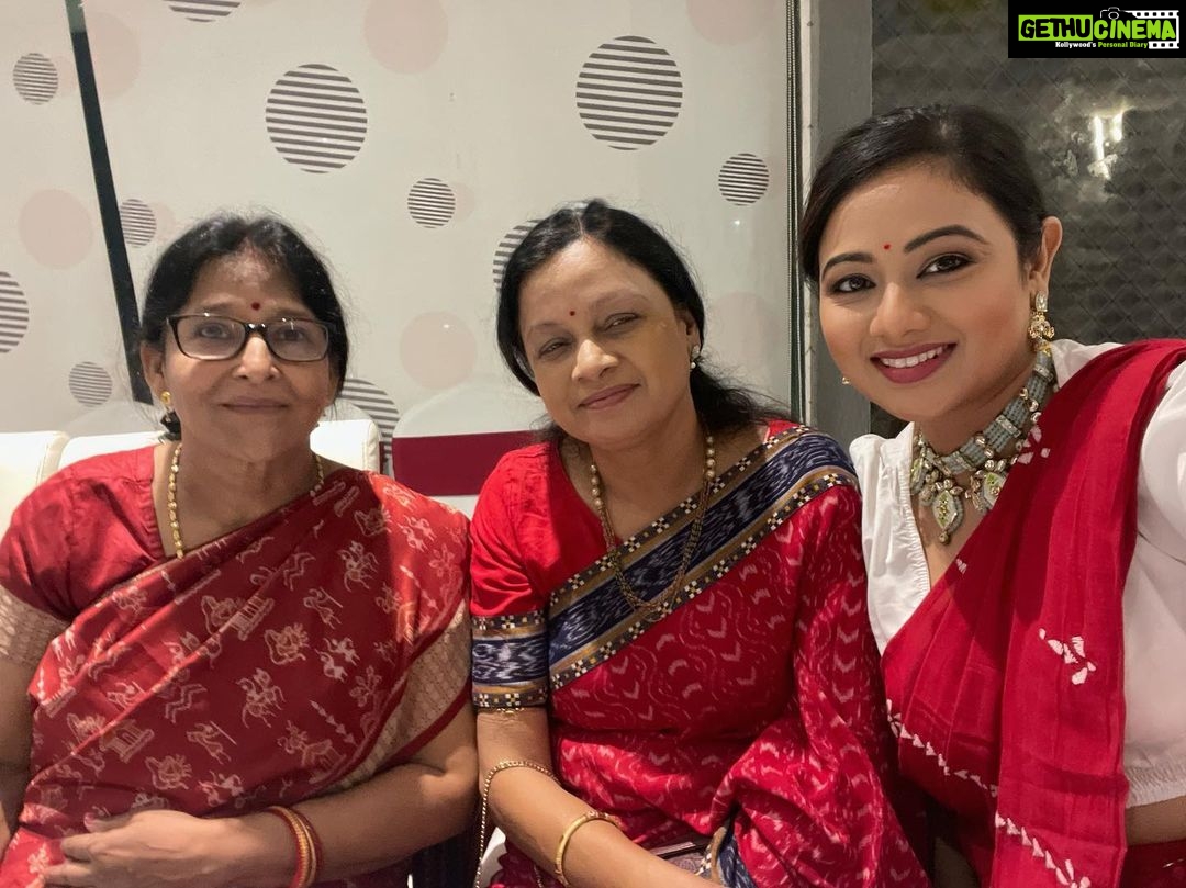 Archita Sahu Instagram - Biggest blessings of my life ❤️❤️❤️ #mothersday #specialpost @misrasusama #motherslove #happymothersday #maa #mothers #motherslove❤️