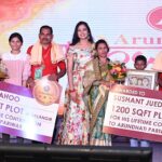 Archita Sahu Instagram - You were winning awards but I was overwhelmed to see your love and dedication towards your work !!! A big congratulations to each and everyone of @arundhatijewellersofficial team and m so glad to see the Meher brothers being the best philosopher & guide for their workforce !!!❤️❤️❤️ #arundhatijewellers #Brahmanandameher #Achyutanandameher #bhubaneswar #bhawanipatna #rourkela #bolangir #sambalpur #cuttack #berhampur #odisha #jewellers #jewellery