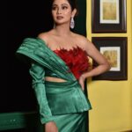 Archita Sahu Instagram - Some Glam for my Gram ! We are a big 1.3M family now ❤️❤️❤️❤️ #instagram #1.3Mfollowers #instagood #instadaily #archita #architaholics #architasahu #odisha #odia #odiagirl #fashion #fashionista #fashionstyle #fashionstyle #fashionstyle