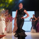 Archita Sahu Instagram - Walk walk walk until you reach the head of the ramp ….I mean your dream !!!! For @ecobelleza_rourkela @ecobellezathesalon @smriti_sweta congratulations for adding another feather to your cap🎓 #rampshow #black #rampwalk #ramplife #fashion #fashionmodel #fashionista #fashionweek #fashionstyle #blackgown #blackgirlmagic #blacklove