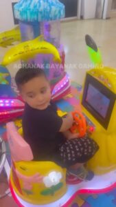 Arun Mashettey Instagram - Shaadi nakko karo re 😂 
.
.
.
.
.
Video disclaimer: this video is for fun and entertainment purpose only 
.
.

#Arun #Hyderabadi #Funnyvideos #reelsinstagram #reels  #memes4ever #memedailys  #funnymemes #Hyderabad #Arunbhai #Arunbhaibolthe #Achanakbayanakgaming #achanakbayanak #Hyderabadicomedy 
#funnymoments  #savagereplies #viralpost #explorememepage  #reelsdaily #funny #couple #bhabhi #Arunbhaibolthe #viral #trending #couplefunny #omegle #kannada #karnataka