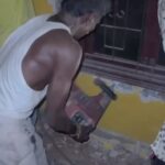 Arun Mashettey Instagram - Thuk lagao 😂 . . . . . . #Arun #Hyderabadi #Funnyvideos #reelsinstagram #reels #memes4ever #funnymemes #Hyderabad #Arunbhai #Arunbhaibolthe #Achanakbayanakgaming #achanakbayanak #Hyderabadicomedy #funnymoments #savagereplies #viralpost #reelsdaily #funny #couple #bhabhi #Arunbhaibolthe #viral #trending #couplefunny #omegle #kannada #karnataka #bidar #telugu #marathi #reelkarofeelkaro
