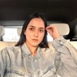 Arushi Sharma Instagram – Carfie chronicles 🚕🤳🏻