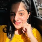 Arya Instagram - Spot the marks !!!! The sun for sure is helping out by all means 🤓🙄 #sunkissed #nofilter #nomakeupmakeup