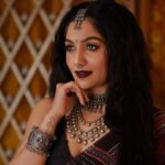 Arya Instagram - Ek shor hai muhjmein Jo kaafi khamosh hain 🫥😇 Costume @byhand.in MUA @sajithandsujith Styling @sabarinathk_ Jewelry @goodwillcollectionskerala Photography @plan.b.actions Studio @maxxocreative Art @silvester_attractte