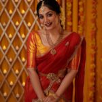 Arya Instagram - VIJAYADASHAMI 2023 🌟🌸 Dhavani @kanchivaram.in Mua @sajithandsujith Styling @sabarinathk_ Jewelry @ttdevassy Photography @plan.b.actions Art @silvester_attractte Studio @maxxocreative Photography asst @dayonphotos #festivewear #festiveseason #navratri #vijayadashami #2023 #dressup #makeup #tradition #ethnicwear #fashioninspo