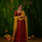 Arya Instagram - 🌼 NAVRATRI 2023 🌼 NAVRATRI LOOK BOOK .. # 1 NAV CHETANA … 🌻 Costume & styling @sabarinathk_ MUA & Hair @shoshank_makeup Photography @plan.b.actions @jibinartist Jewelry @goodwillcollectionskerala Art & Decor @silvester_attractte Studio @maxxocreative Videography asst by @dayonphotos #navratrispecial #navratri #navratri2023 #navratrireels #navratrioutfit #festivevibes #fashionreels #dressup #makeup #makeupreels #festivereel #navratricollection #festival #indianfestival #dance #garba #garbanight #aryabadai #fashionista #influencer #cochin #kerala