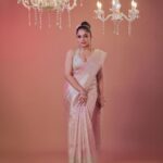 Arya Instagram - I love it … I draped it … Saree @kanchivaram.in MUA @shoshank_makeup Styling @sabarinathk_ Draping @draping_damini Jewelry @goodwillcollectionskerala Photography @plan.b.actions @jibinartist Asst @dayonphotos Art @silvester_attractte Studio @maxxocreative #trendingnow #saree #sareelovers #drape #silk #tissue #fashion #makeup #aryabadai #pastel #happiness #kanchivaram