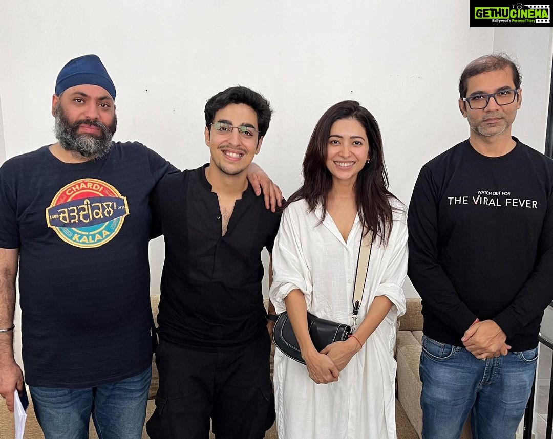 Asha Negi Instagram - Super excited for this collaboration with @theviralfever Thankyou @arunabhkumar for such a heartwarming welcome to the TVF family!🙏🏼 @shivanibengani I know how much we wanted this to happen, here is our first and many more to come!♥️ @navjotgulati Sir, the journey has just started and it looks so much fun already! And my beautiful team of fellow actors and crew, I’m so looking forward to learn and grow with you all!🫶 Let’s do this!🤍 @girish_jotwani @shreemiverma @abhishekkdixitt @arunabhkumar @shreyansh.pandey @koshyvijay @whogaganarora @ankitagoraya @lakshyakochhar @jitendra.rajputsingh @chunkypanday @sidmishra07 @samarthshandilya @castingvivek24 @purplepieee