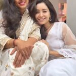 Asha Negi Instagram - Yaaranaaaa.. 🤍🌷🌼 Almost 20years and no need to count further. Apna forever wala scene hai!☺️