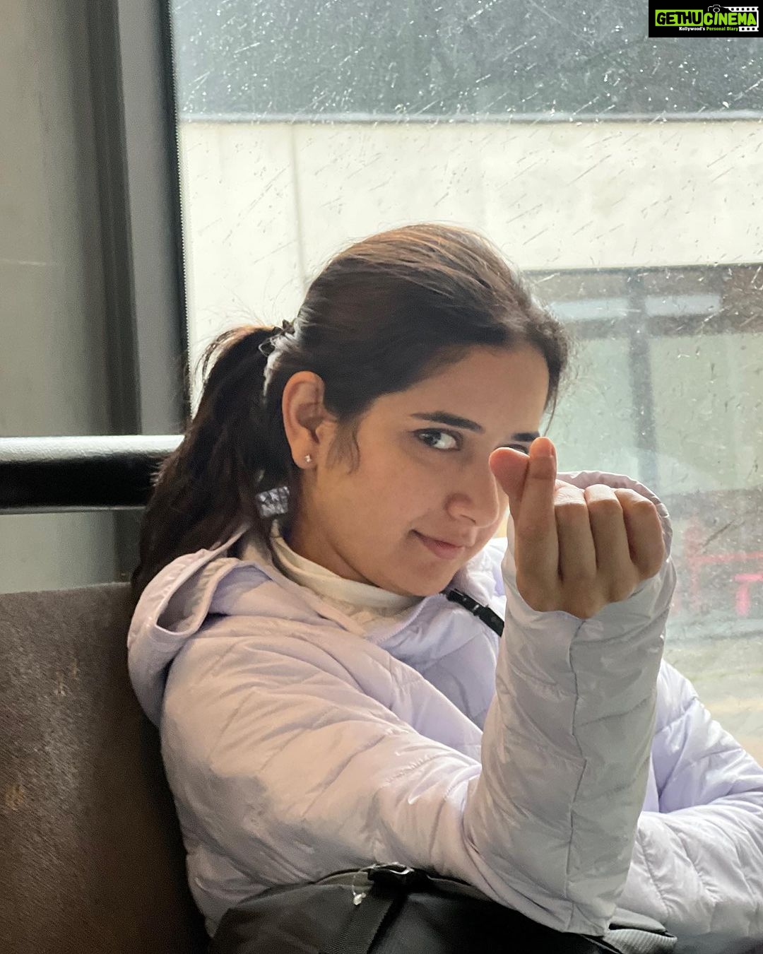 Ashika Ranganath Instagram - 2 Million love had to be special with this beautiful song ♥️ I do mean all those lines for all of you. You guys have made me what I am today! To each one of you, your love means the world and makes me feel the absolute best. P.s : dont forget to slide through the 3rd picture! THANK YOU 🫶🏻 #2Million #ashikaranganath #travel #tivoligardens #copenhagen🇩🇰