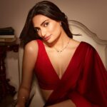 Athiya Shetty Instagram – Celebrating love on my first Karwachauth with this beautiful & timeless @bulgari Mangalsutra. ♥️
#HappyKarwaChauth #Bulgari #BulgariMangalsutra #BulgariJewelry #Bzero1 #Collab
