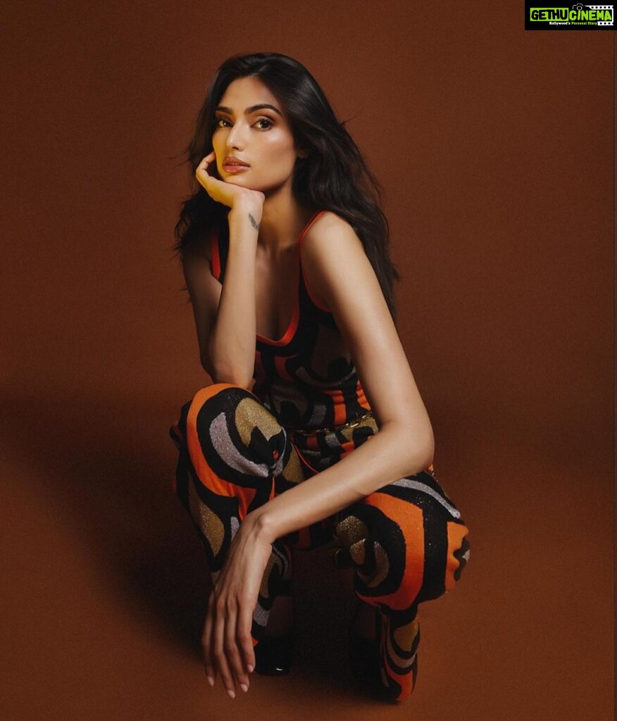 Athiya Shetty Instagram - In the new Iconic Rabanne H&M! Dropping on the 9th of November in select stores & Online 🪩 @hm @rabanne #RabanneHM