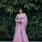 Athmiya Instagram - 💜 📸 @shajeel_kabeer 🎨 @vivekrb_ Costume n styling @zohibzayi Hair n makeup @glam__station_ Location @nadhiyoram Nadhiyoram River Retreat