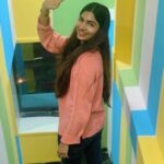 Avani Modi Instagram - A colourful goodbye to 2022….! All set to welcome 2023 ❤️ #happynewyear !!!! #lastdayoftheyear #winter #life #love #peace
