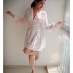 Avani Modi Instagram - Think Pink…..with a pinch of sunshine…! @avanimodiofficial Photo: @abstractguy12 @visuallyesthetic MUAH: @makeoverbypanisha Styled by: @stzy.in #winter #photooftheday #photography #actor #model #life #love #beauty #instagood #instadaily #style