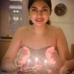 Avani Modi Instagram - A year wiser, nicer, happier and stronger me. Thank you all my family, friends and well wishes for making my birthday special. I am grateful to God for this beautiful gift called #life. #loveyou #mybirthday #happyme #gratitude