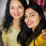 Avani Modi Instagram - This smile brightens up my day….everyday. Love you Maa ❤️ #happymothersday @alkamodicom