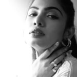 Avani Modi Instagram - Grey Goose 🤍 @avanimodiofficial Photo: @abstractguy12 @visuallyesthetic MUAH: @makeoverbypanisha Styled by: @stzy.in #winter #photooftheday #photography #actor #model #life #love #beauty #instagood #instadaily #style