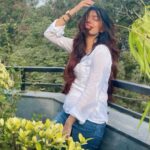 Avani Modi Instagram - sunny breezy winter mornings ❤️ #avanimodiofficial #winter #sunnyday #mood #fresh #nature
