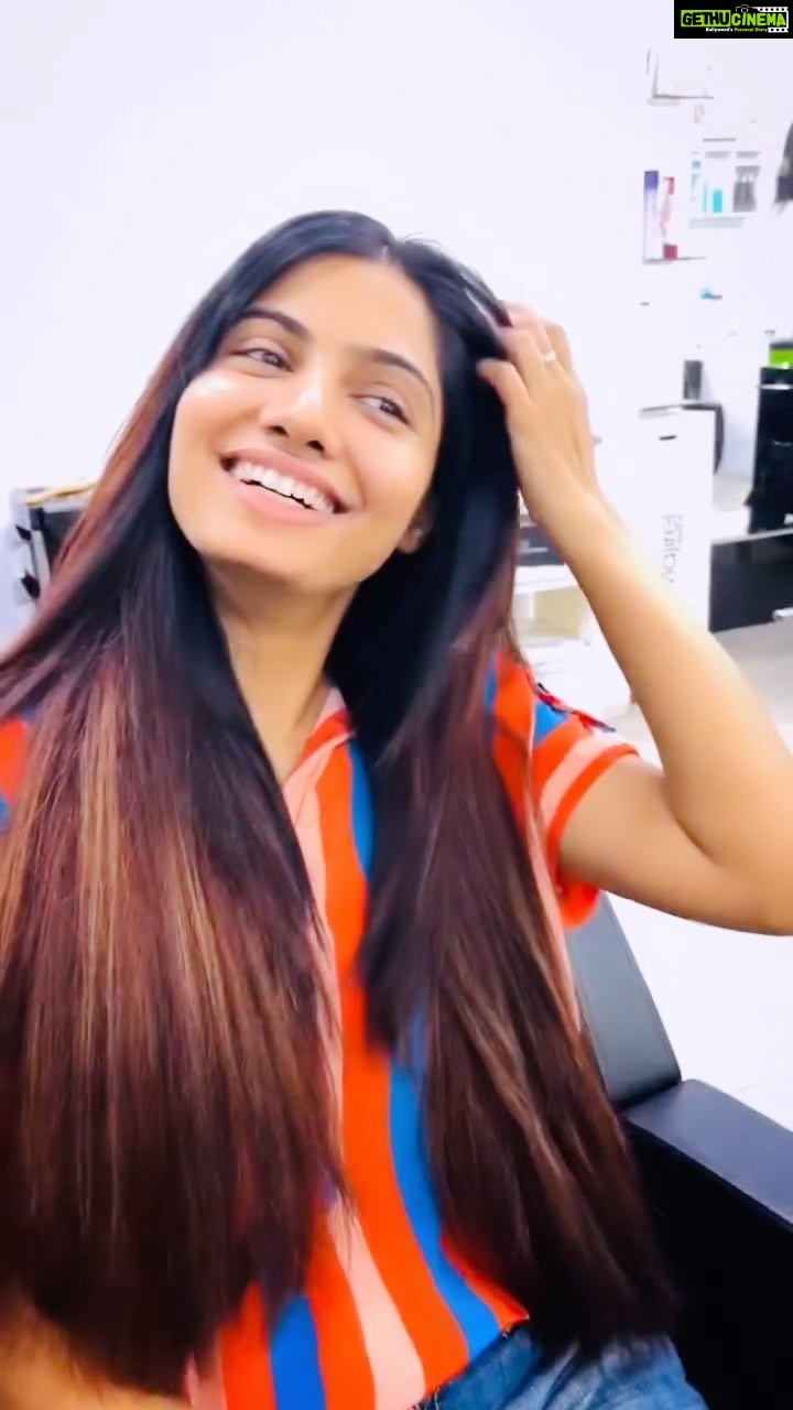 Avani Modi Instagram - Love is in the hair…..! Thank you @gozelsalon @sainiproduction for this wonderful hair makeover. Loved the new look ❤️ @palash645 @white_wolf_50 @gozelsalon #lorealprofindia #frenchbalayageindia#metaldx #lorealprofwest2#gözelsalon #chandkheda #ahemdabad #hairstyles #haircolor #balayage #hairtransformation #haircare Gozel Salon