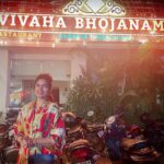Avani Modi Instagram - All about last night…! @vivahabhojanambu to explore the authentic andhra food. @ammuchandra3339 thank you for this. Styled by @milankamaliya