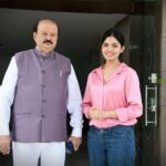 Avani Modi Instagram - It was wonderful meeting hon’ble CM of Gujarat Shri @bhupendrapbjp sir and tourism minister Shri @purneshmodibjp sir today and have their blessings to my upcoming movie MODI JI KI BETI. Your support and faith in our movie gives us immense pride and encouragement to make it reach to the larger audience. 🙏🏻 @eddy_p_singh @bjp4gujarat @vinodmodicom @eshanmodi @vikramkochhar @pitobash