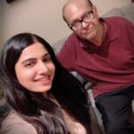 Avani Modi Instagram - Met my teacher, my friend and most importantly my all time cheerleader @kdshah10 sir 🥰 today. Feels so great to meet you and spend good time with you after so long. Remembered good old collage days. #feelsnostalgic #happylife