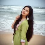 Avani Modi Instagram - Sometimes in the waves of change… we find our true direction. @avanimodiofficial #avanimodi #avanimodiofficial #photography #photooftheday #picoftheday #instagood #instadaily #bollywood #actress #girls #igers #fashion #summer #style #beach #love #life #follow #followme #followforfollow #follow4follow #likeforlikes #like4likes #followforfollowback